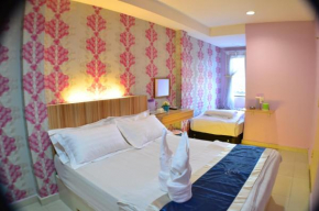 Гостиница Hotel Zamburger Subang Jaya  Субанг-Джая